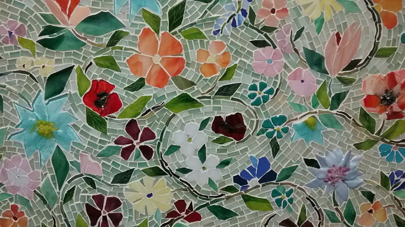Mosaic Floral Backsplash | Designer Glass Mosaics